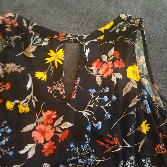 Old Navy tank blouse XXL tall - Picture 6 of 13
